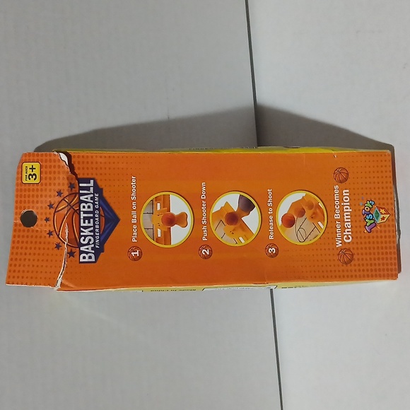 Basketball Finger Board Game NWT - Picture 5 of 6